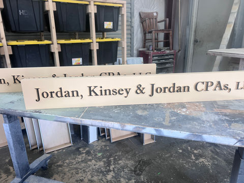 Sign maker precision cuts