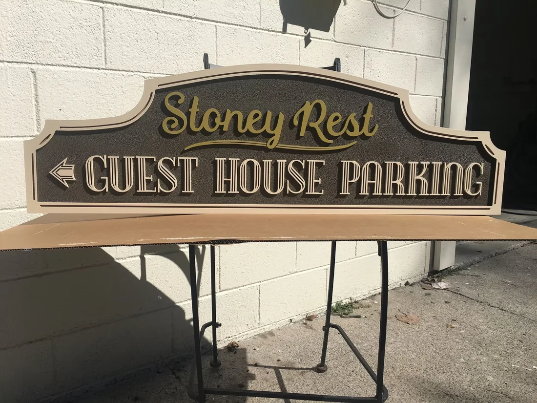 Project 69: Stoney Rest — guest house parking directional sign.