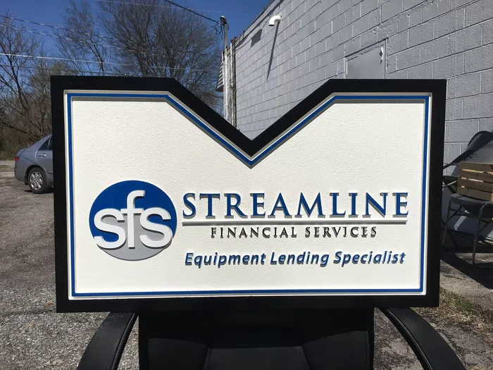 Streamline Financial Services monument sign